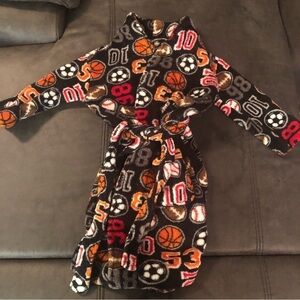 Capelli Kid New York Sports Bathrobe Size 3T